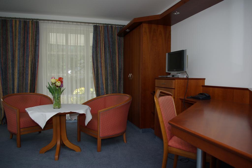 Hotel Alte Bruecke Bad Homburg vor der Hohe Bagian luar foto
